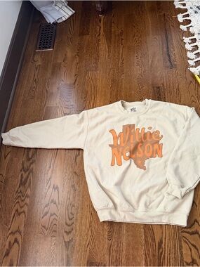 Livy Lu Willie Nelson distressed sweatshirt medium